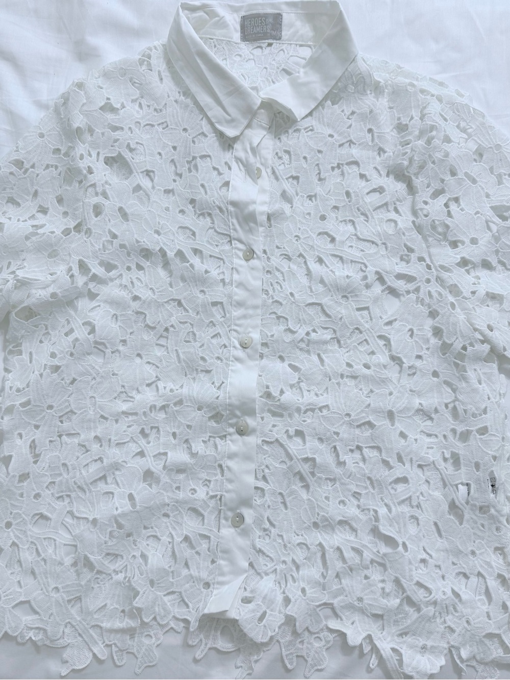 White Floral Lace Button-Up Shirt by Heroes & Leona size M